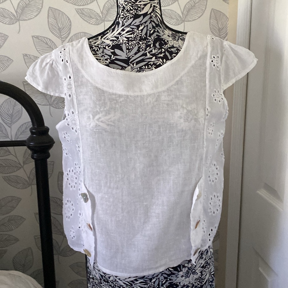 Luca Vanucci Italian linen boxy crop top with cap sleeves